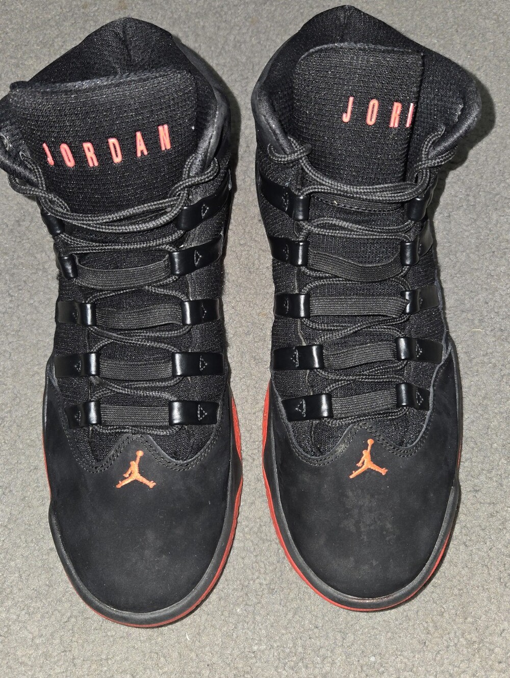 Air Jordan Max Aura "Black Infrared" - Picture 5 of 13